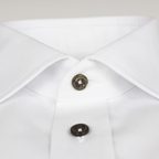Hemd weiß mit dunkelbraunen Knöpfen – Vorschau 7