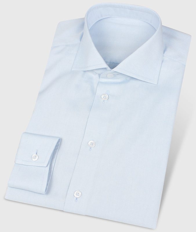 Hellblaues Businesshemd aus Baumwollmischgewebe