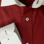 Klassisches Hemd in elegantem Rot – Vorschau 6