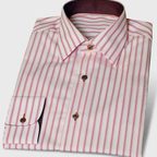 Streifenhemd mit dunkelbraunen Extras – Vorschau 1