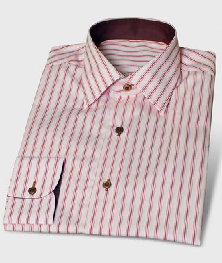 Streifenhemd mit dunkelbraunen Extras