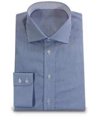 Elegantes Hemd mit Haifischkragen in blau-weißen Streifen