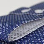 Dunkelblaues Hemd mit weißen Punkten – Vorschau 7