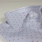 Dunkelblau Rot gemustertes Hemd – Vorschau 4