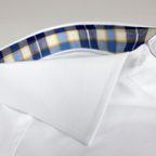 White Tailormade Shirt Ofxord with Red Design Elements – Preview 7