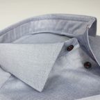 Grau-blaues Oxfordhemd mit Cutawaykragen und innenliegender Tasche – Vorschau 6