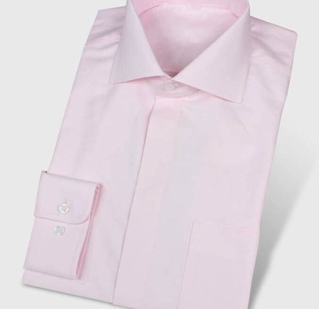 Oxfordhemd mit verdeckter Knopfleiste – Vorlagenbild