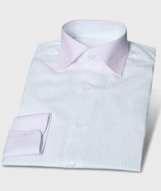 Fein liniertes rosa Hemd