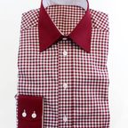 rot weiß kariertes Hemd mit dunkelroten Kontrastfarben – Vorschau 2