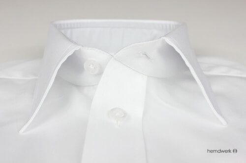 Kentkragen weißes Hemd